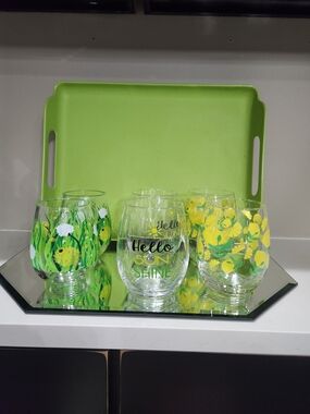 Hello Sunshine Stemless Acrylic 16oz Glasse Set - With 12" X 16" Tray